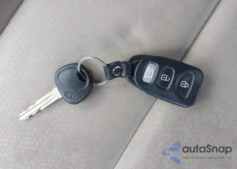 2010 Hyundai Elantra Gls из США, поврежденный, VIN KMHDU4AD3AU833294